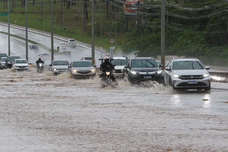 Rio Grande do Sul recebe apoio técnico após previsão de tempestade